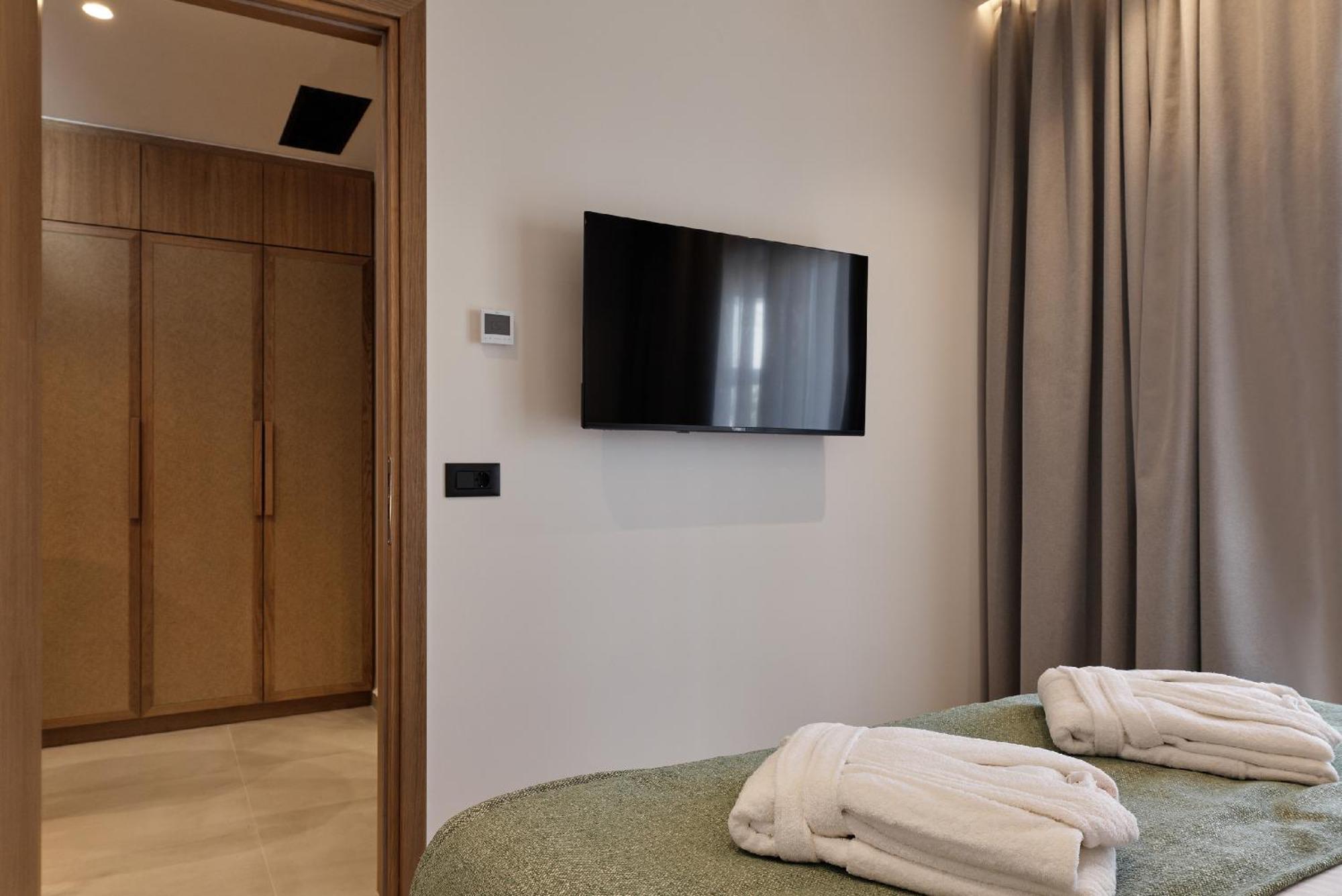 Inea Sole Boutique Hotel Kato Daratso Exterior photo